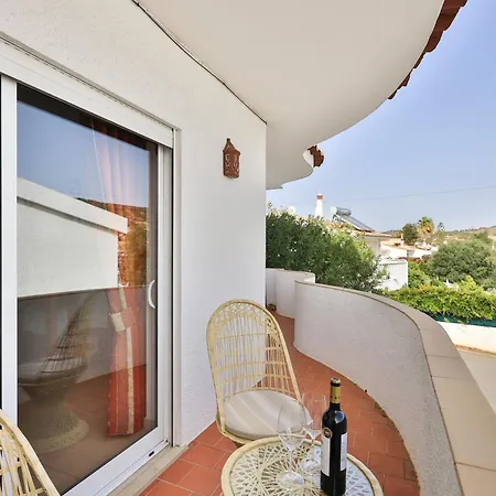 Coolhouses Algarve, Luz, 1 Bed Flat, Top Floor, A Stone'S Throw To The Beach, Casa Isabell Exterior photo