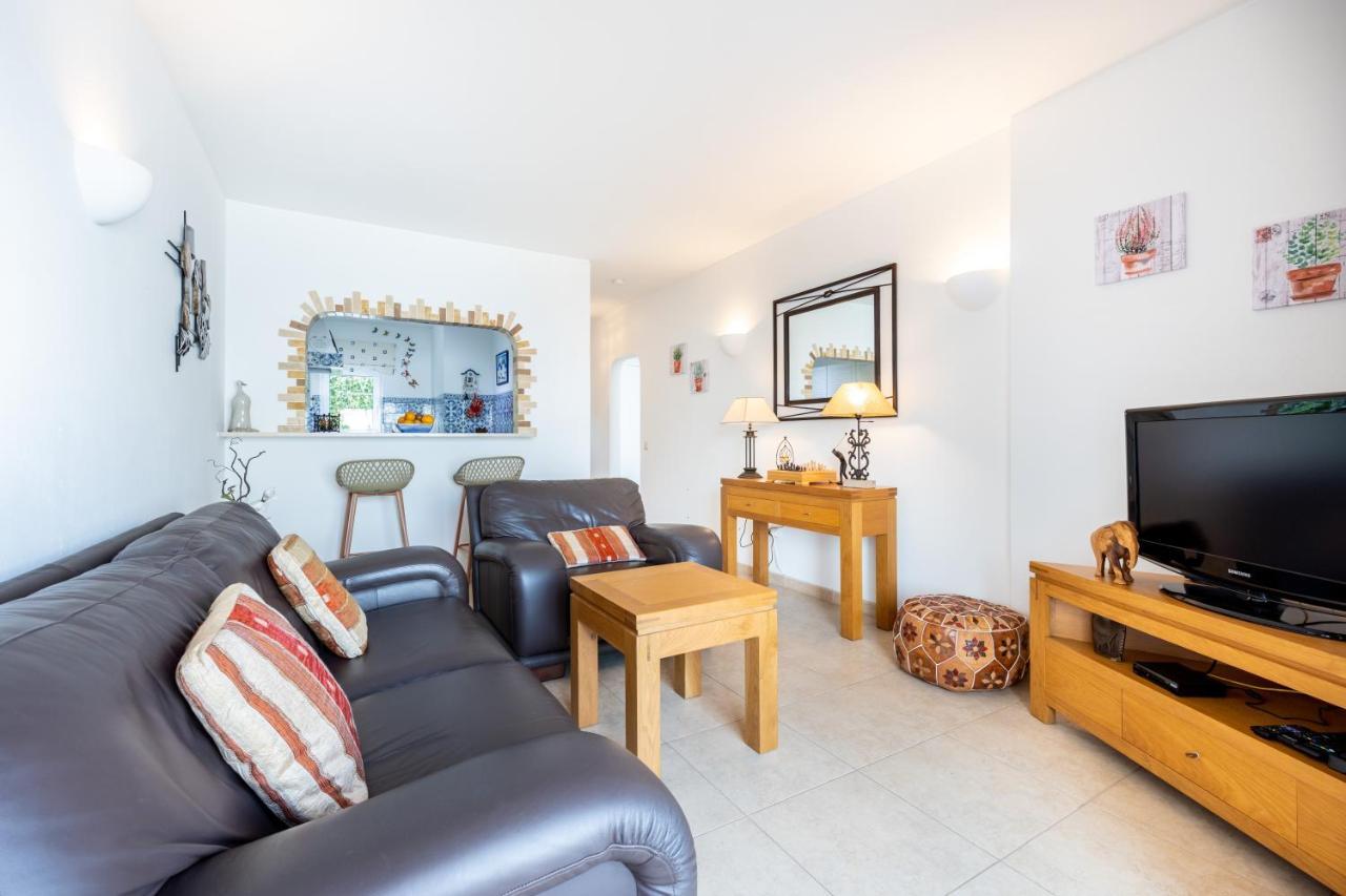 Apartment Coolhouses Algarve, Luz, 1 Bed Flat, Floor, A Stone's Throw To The Beach, Casa Isabell Praia Da Luz
